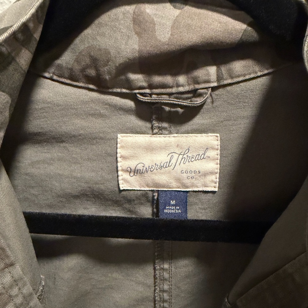 Universal Thread Camo Utility Jacket - Picture 4 of 6
